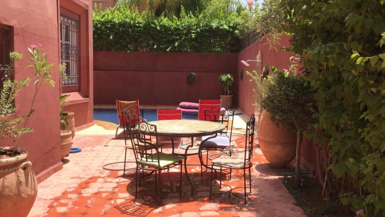 Al Jawhar Bed & Breakfast *